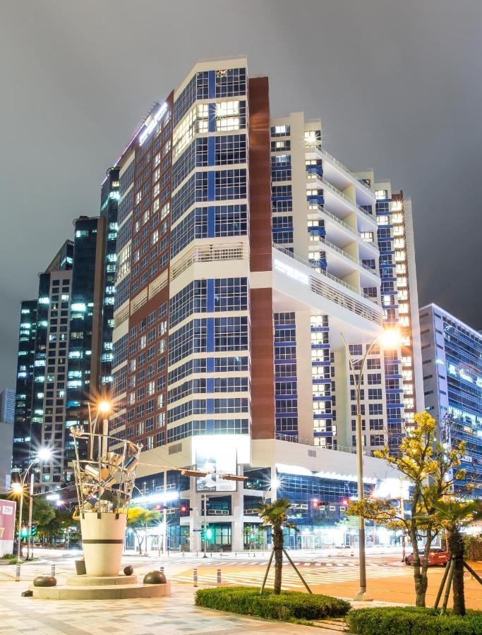 Centum Primus Hotel Busan Exterior photo